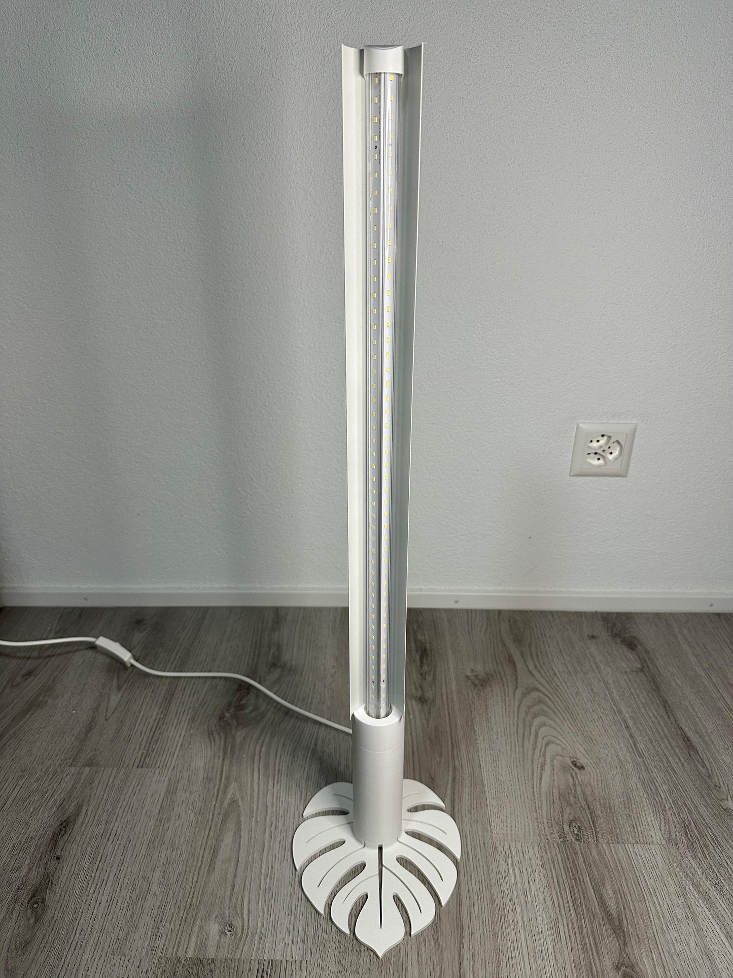 Monstera Blatt Growlight Ständer (Barrina T8)